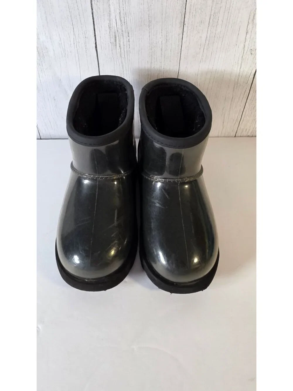 UGG CLASSIC CLEAR MINI BLACK BOOTS TODDLER SIZE 10 T WATERPROOF WINTER RAIN fuzz